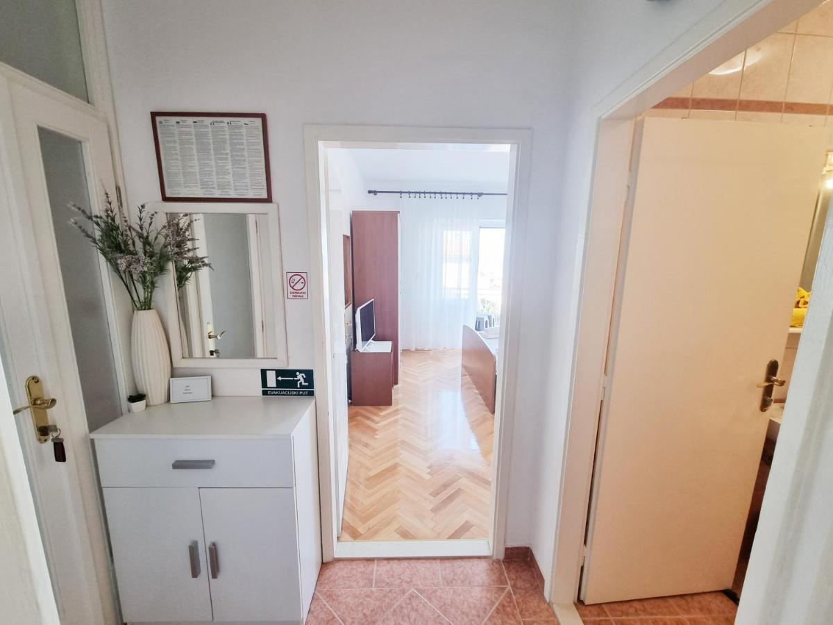 Apartman Bidol Макарска Экстерьер фото